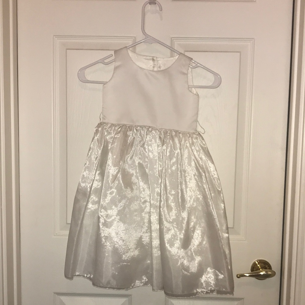 Sweet Pea and Lilli Dress